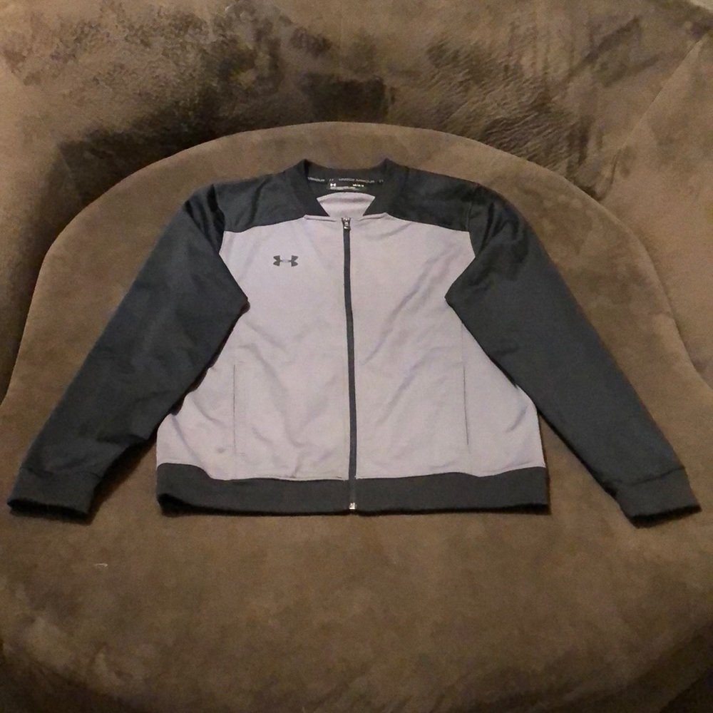 NWOT Under Armour Campus Jacket. Grey/Black. Size: Large. 1314556.